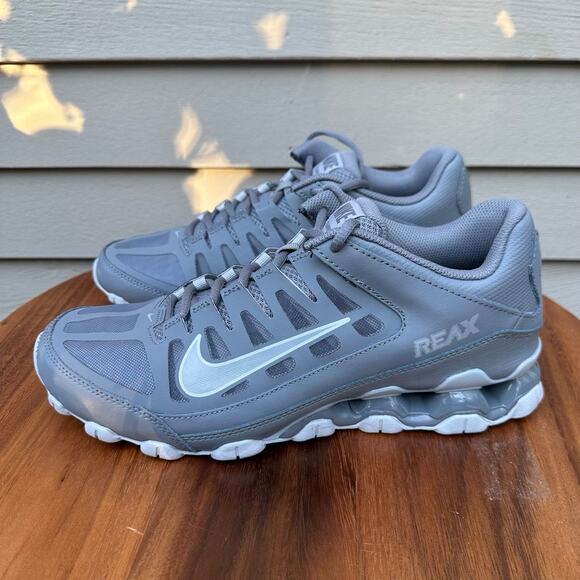 Nike Reax 8 TR Mesh Mens Sneakers Size 10.5 Wolf Grey 621716-010 Cross Trainers - Picture 7 of 13